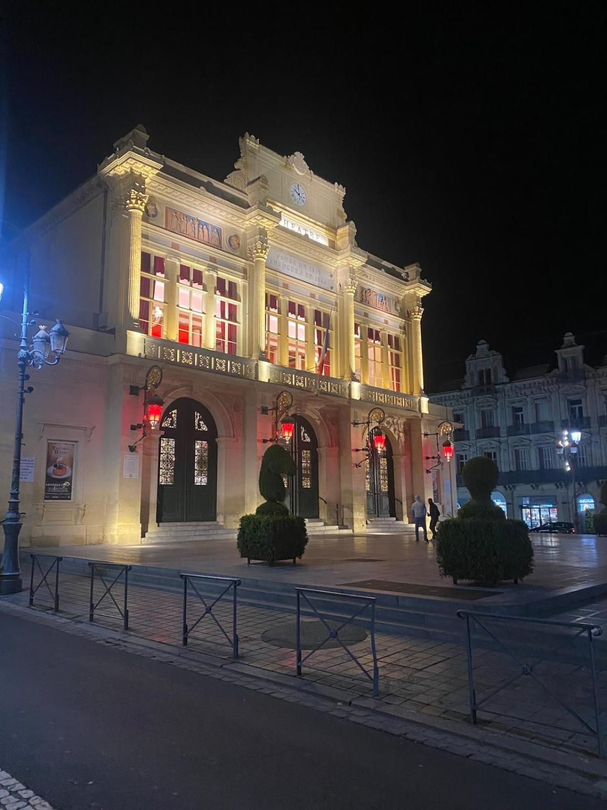 Grand Appartement De 100M2 -Allee Paul Riquet Beziers - 4Chambres - Wifi- Tv Connectee Ngoại thất bức ảnh