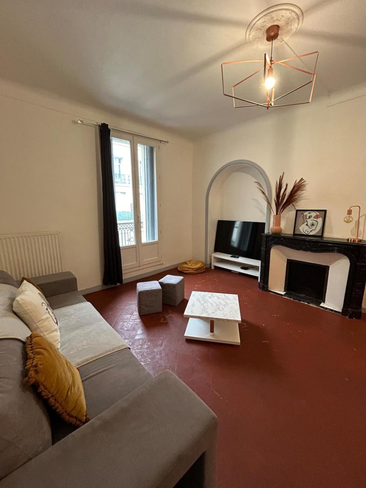 Grand Appartement De 100M2 -Allee Paul Riquet Beziers - 4Chambres - Wifi- Tv Connectee Ngoại thất bức ảnh